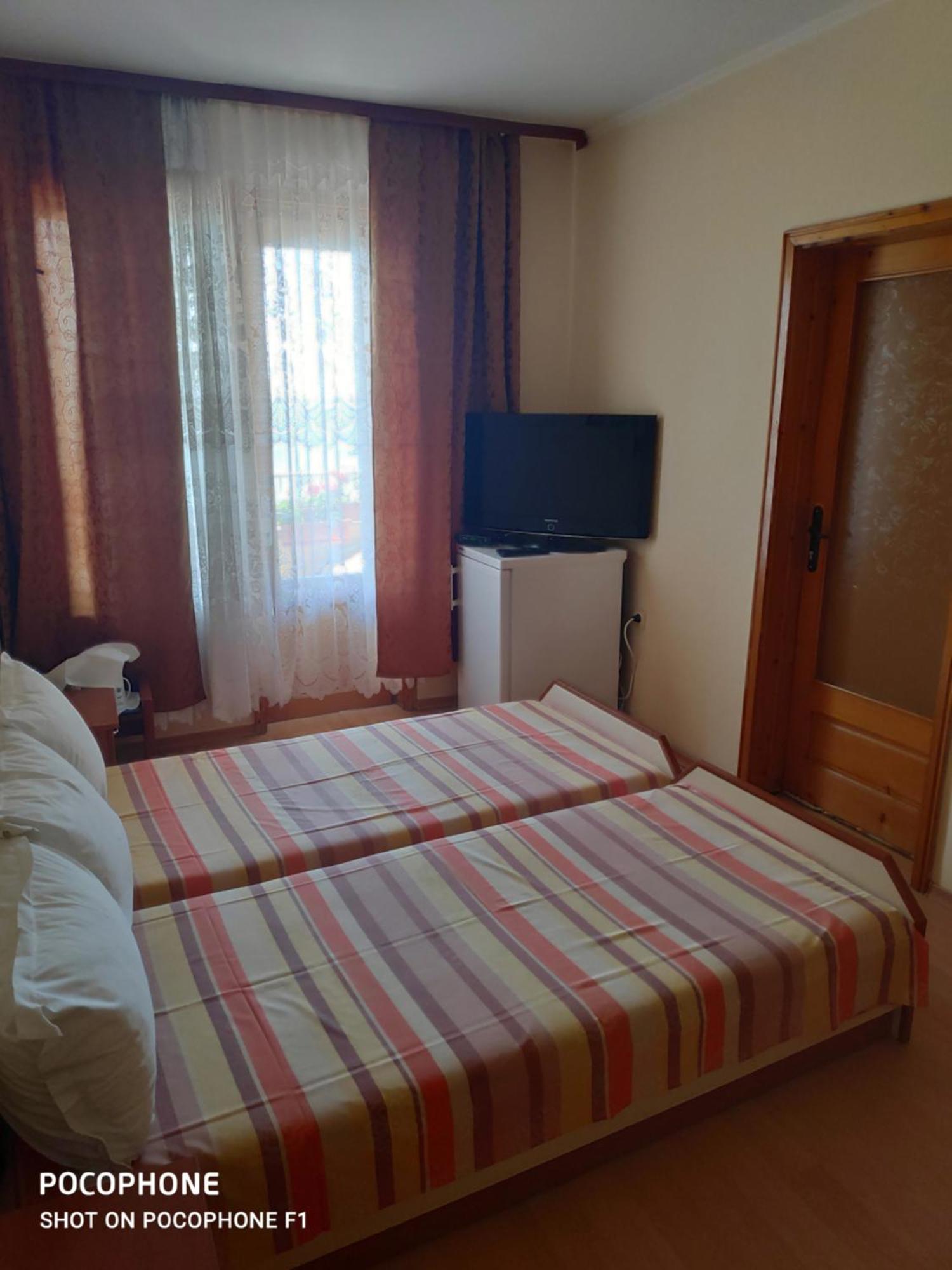 Homestay Kostadinov Pomorie Eksteriør bilde